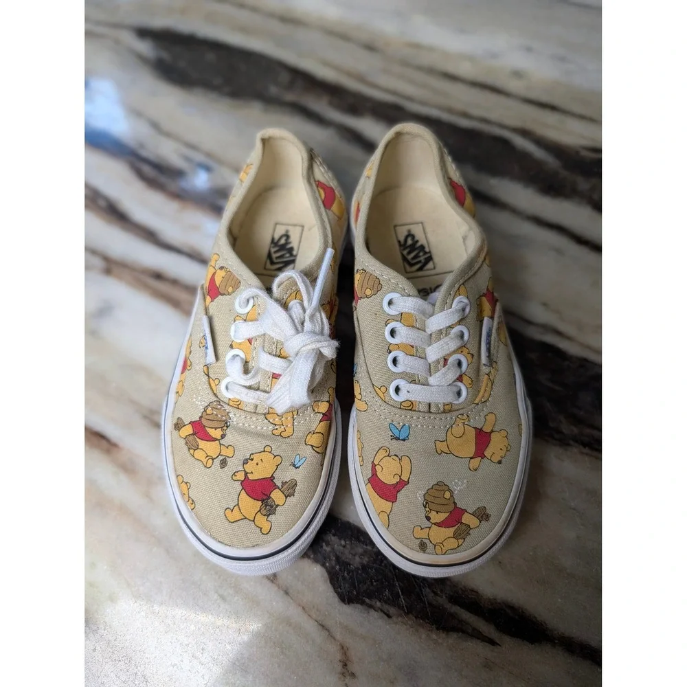 Vans Disney Winnie the Pooh Authentic Tan Canvas Sneakers Youth Size 12.0 RARE